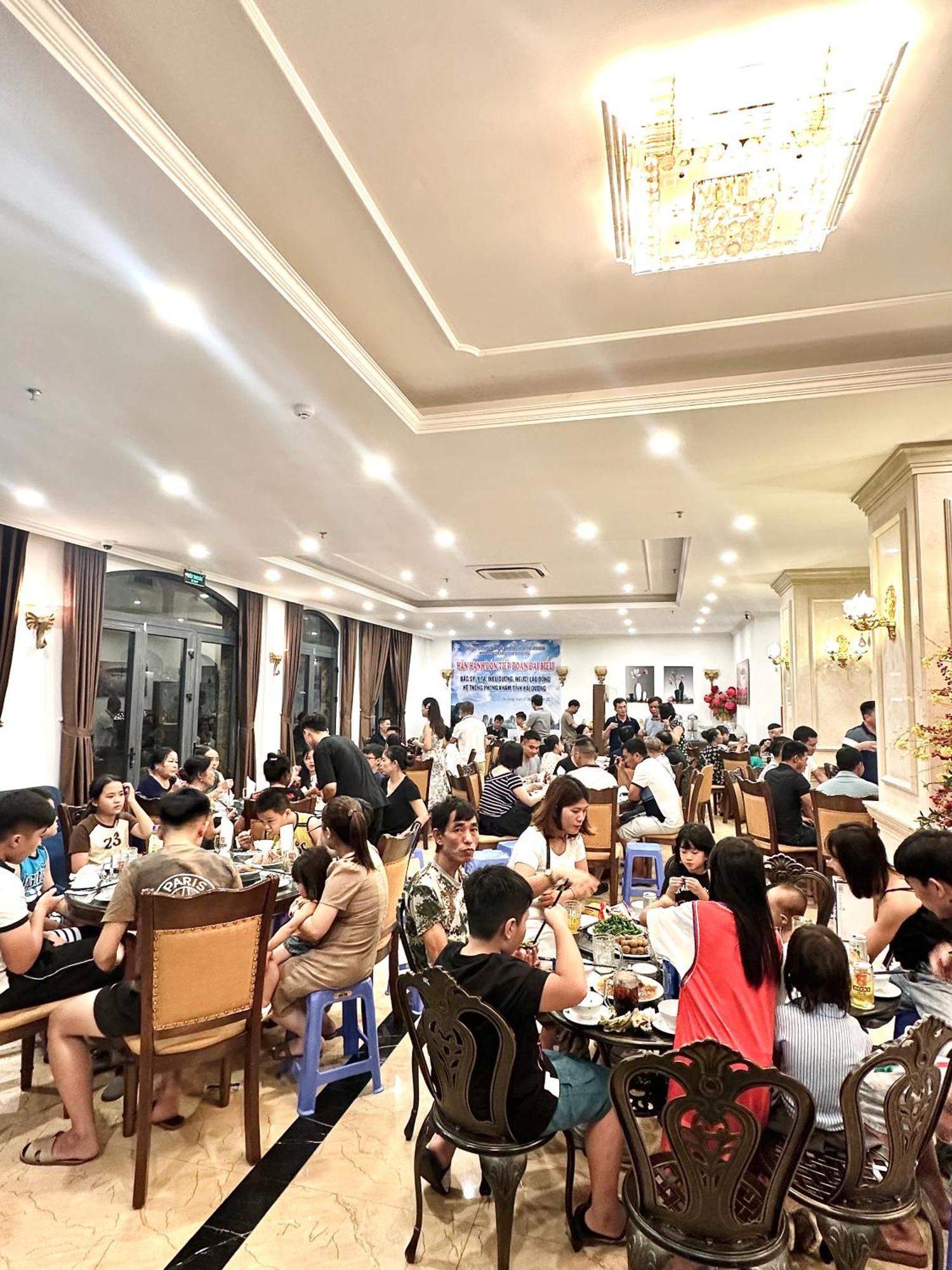 Vinh Khang Ha Long Hotel Buitenkant foto