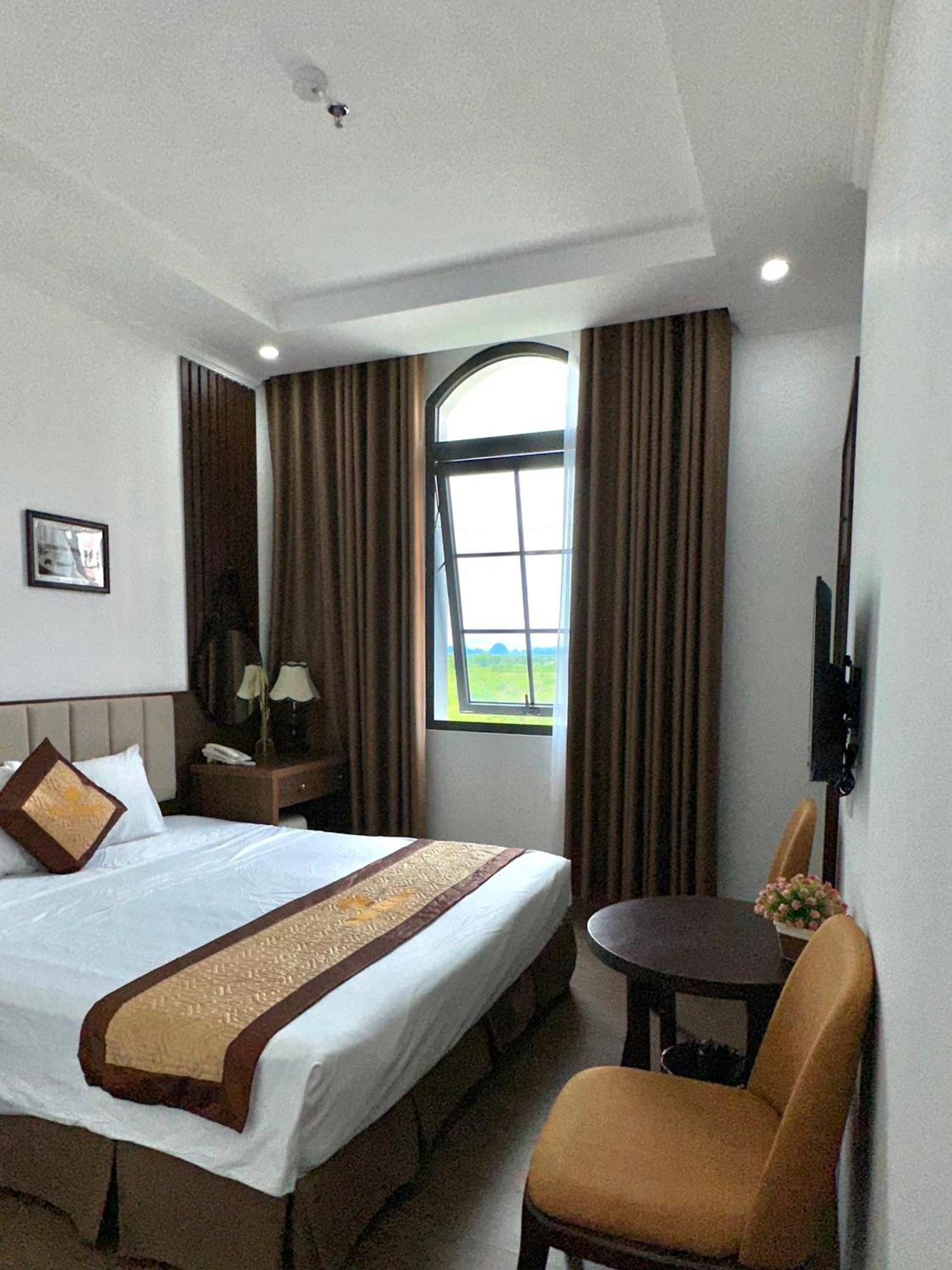 Vinh Khang Ha Long Hotel Buitenkant foto